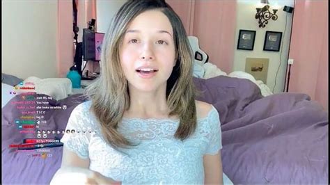 Pokimane without makeup: Deciphering the reason behind.